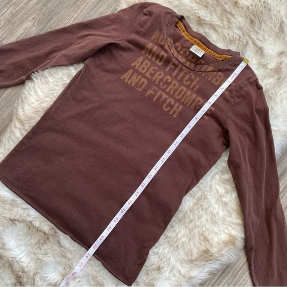 Vintage Abercrombie & Fitch Brown Longsleeve Raw Hem TShirt - Picture 7 of 8